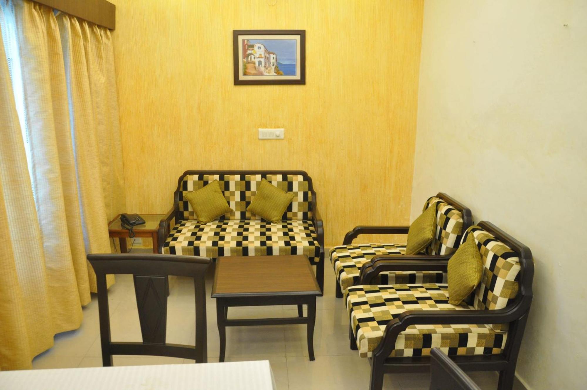 Karna Lake Tourist Resort Karnāl Exterior foto
